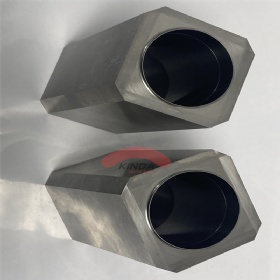 Special punch guide bushes made in ASP23 material